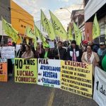 Docentes protestaron frente al MEC y exigieron mayor inversión en educación pública